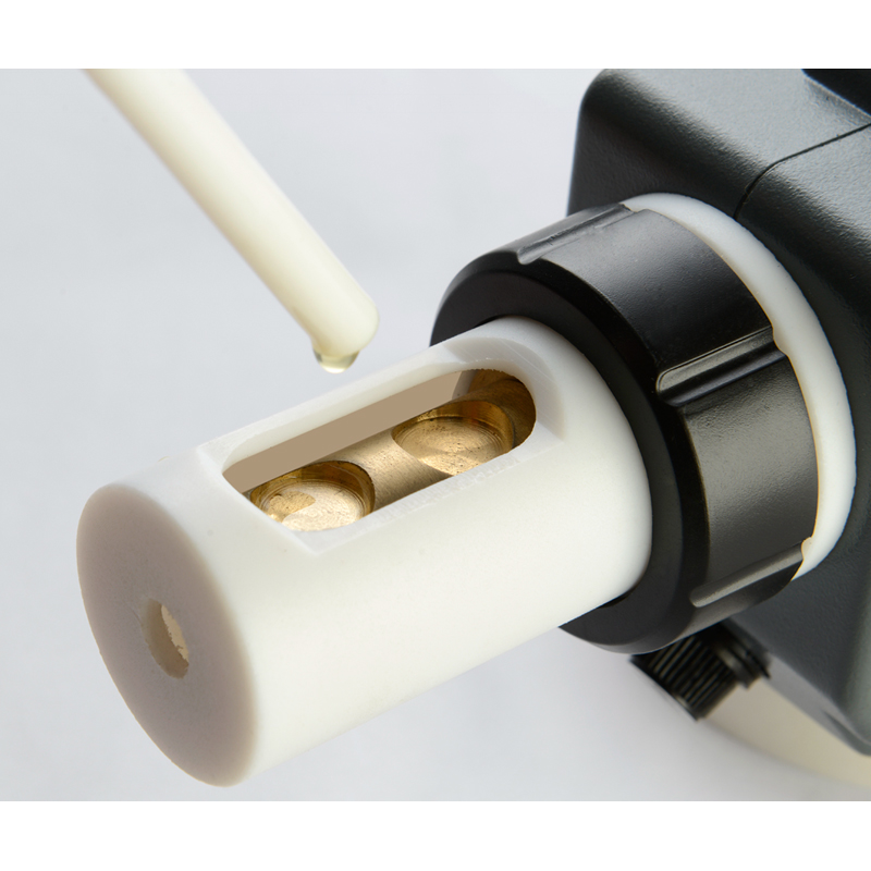 在油品檢測中如何對水分進行測定？